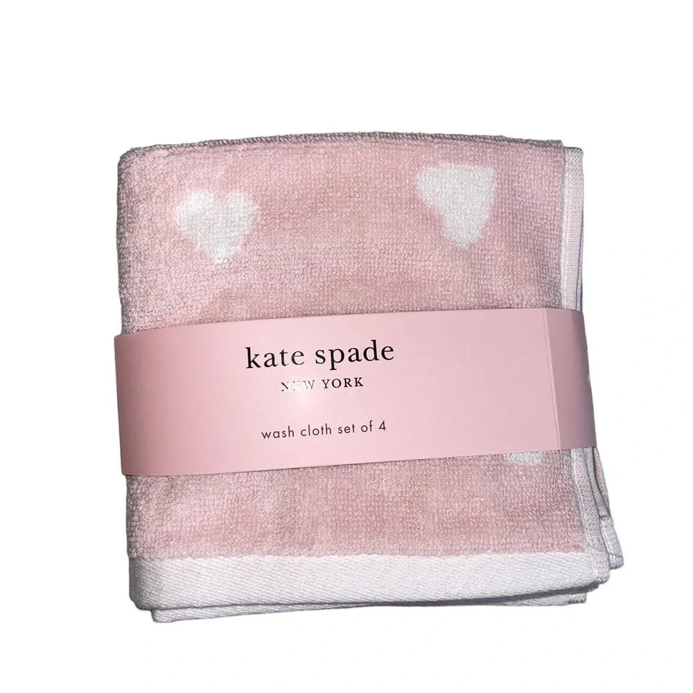 Kate Spade Washcloths Set of 4 Pale pink with White hearts NWT